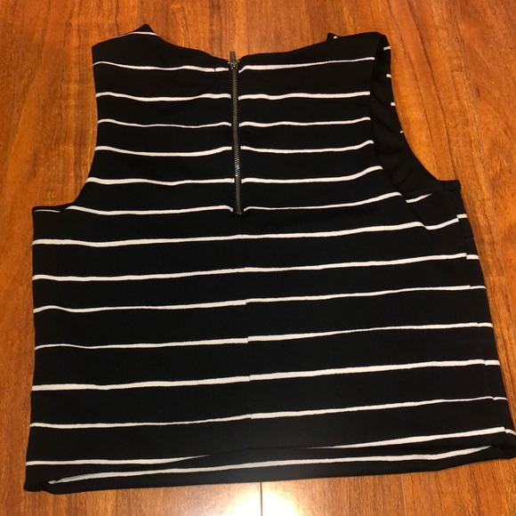 Banana Republic shirt - Picture 3 of 3